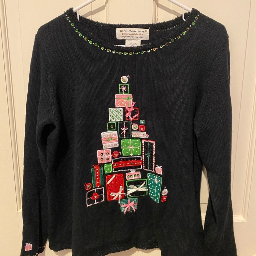 Tiara International Christmas Collection Embroidered Sweater MED